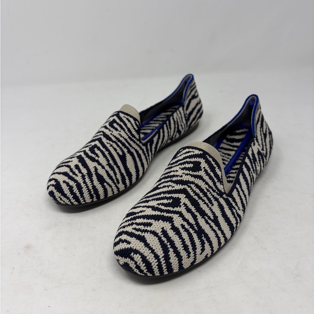 Rothy’s The Loafer Navy Cream Zebra Women’s 7 Round Toe Slip on flats. NEW